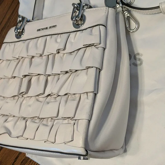Michael Kors Cynthia Ruffled Leather Small Satchel White - Picture 11 of 16